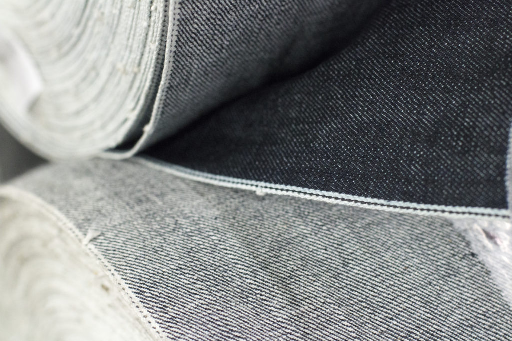 Landless Gentry: Denim Review: 15 oz. Cone mills Selvage by Bravestar  Selvage